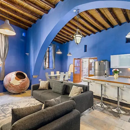 Blue Oak House بيت ضيافة