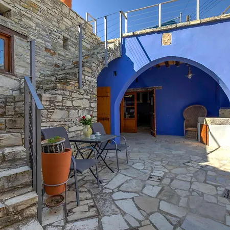 Blue Oak House *